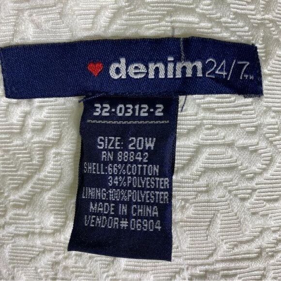 Denim 24/7 Plus Size Jacket - Picture 4 of 4